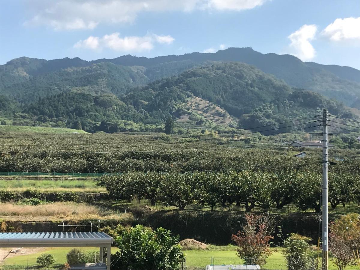 Yamanobenomichi Teku Teku Hotel Tenri Luaran gambar